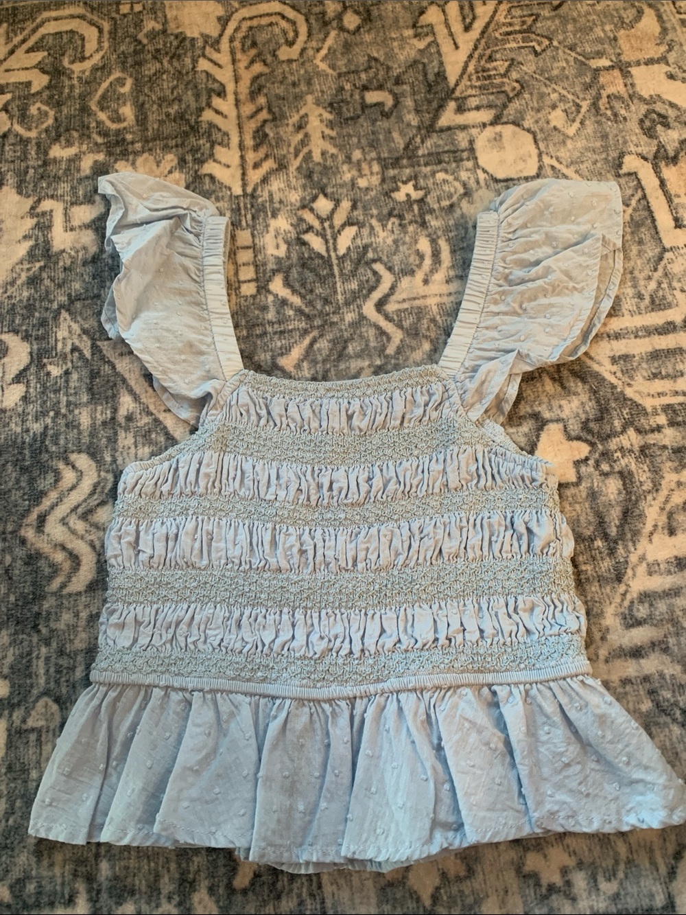 Francesca’s blue smocked tank (M)